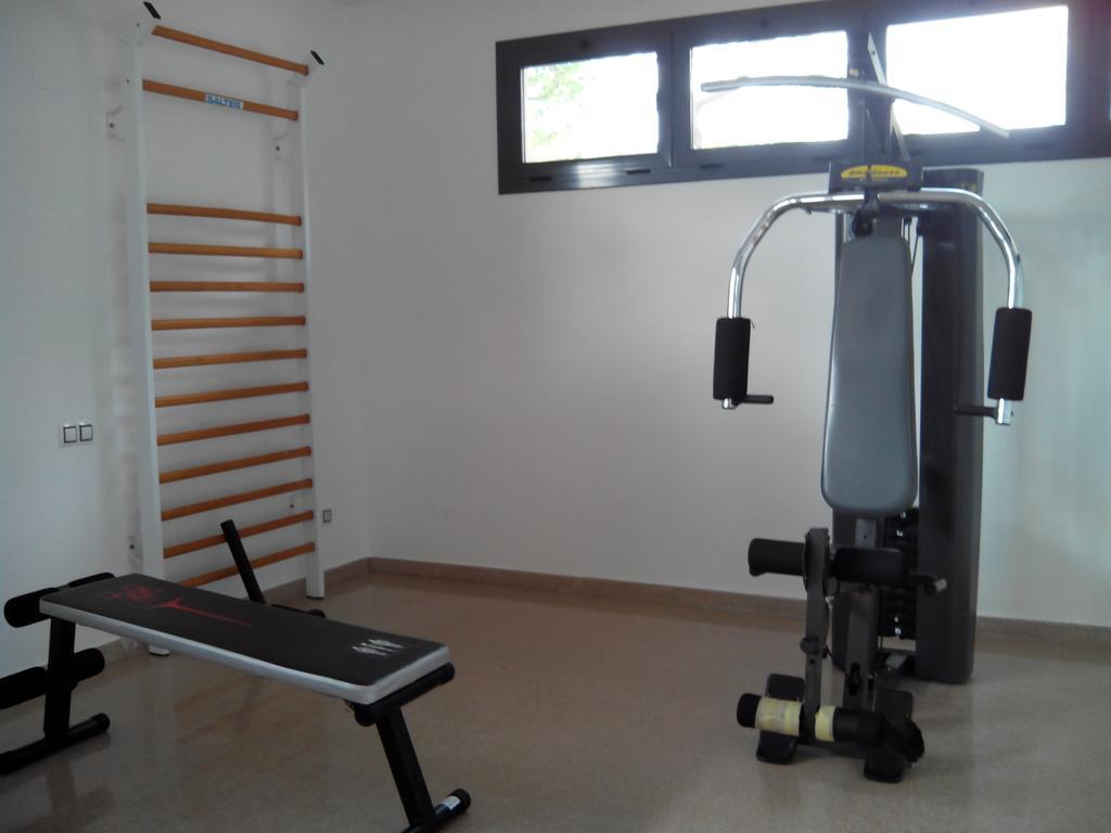 Apartamentos Tamarindo 칼라 데 피네스트라트 객실 사진