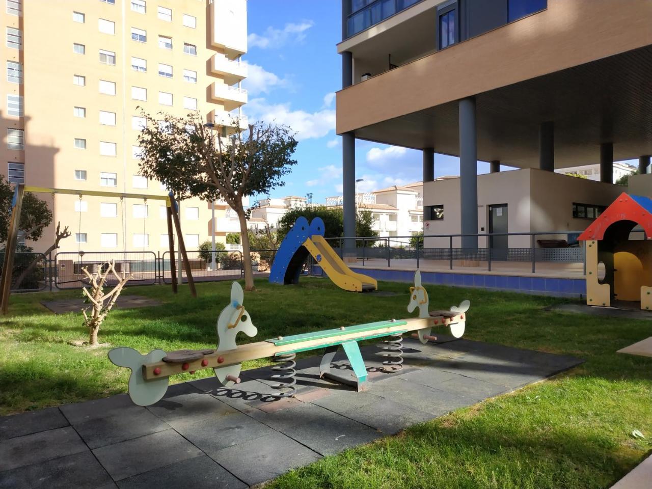 Apartamentos Tamarindo 칼라 데 피네스트라트 외부 사진
